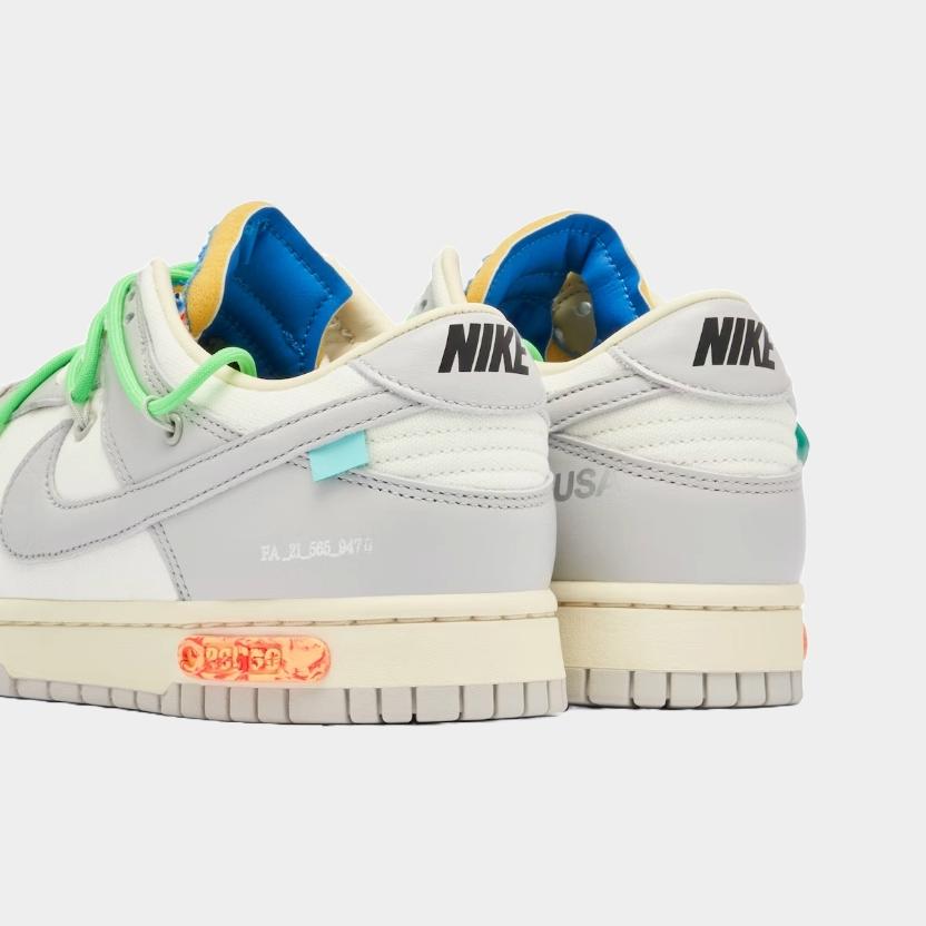 Shop our latest collection of the Nike x Off-White Dunk Low collaboration. 