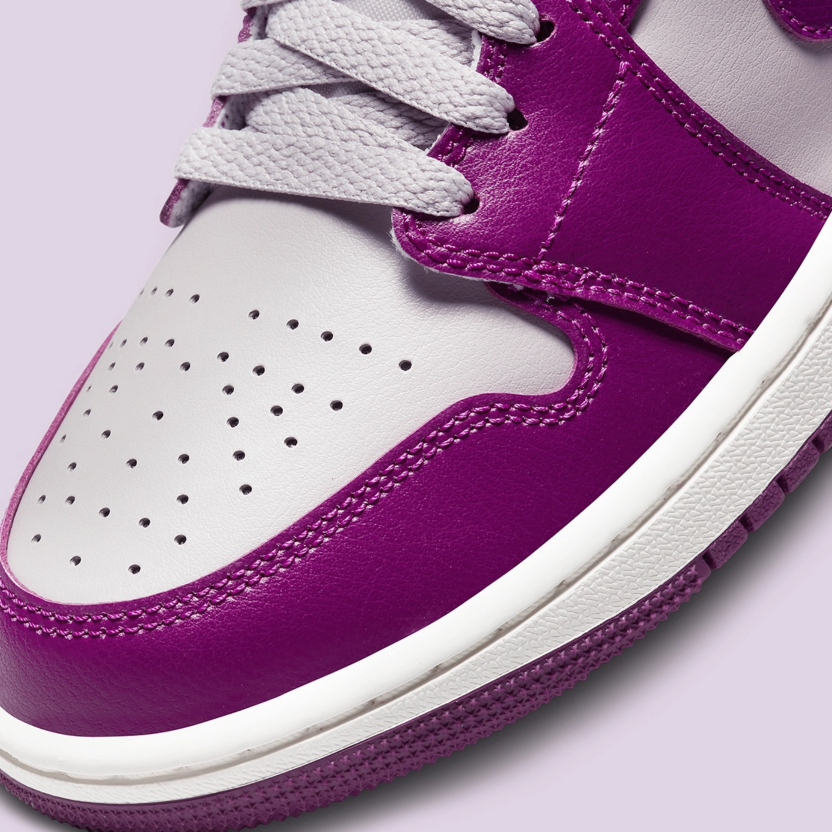 Jordan air 1 mid magenta sale