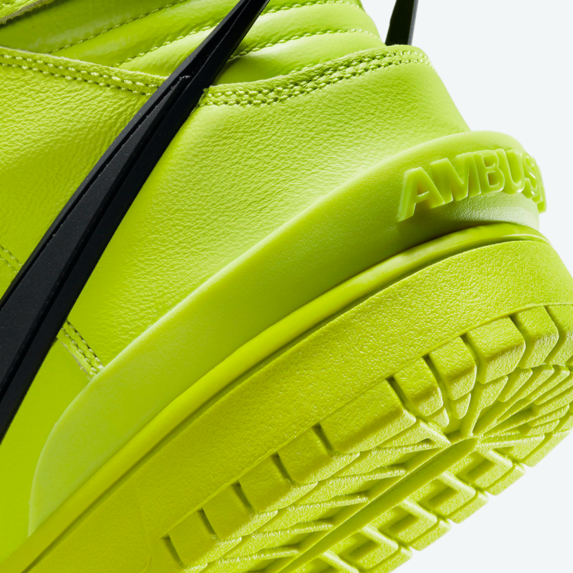 Nike Dunk High x Ambush 'Flash Lime'   McKickz