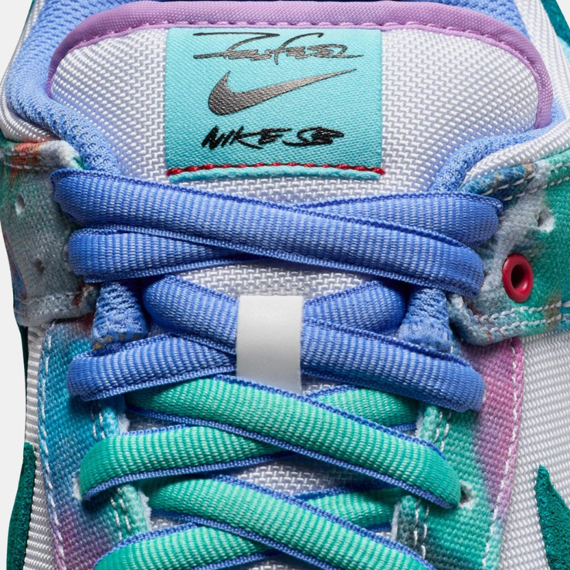 Nike Dunk Low SB x Futura Laboratories Bleached Aqua HF6061 400 McKickz