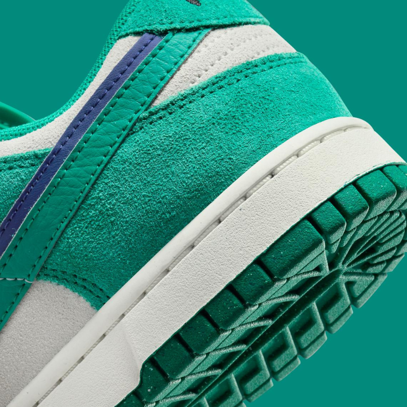 nike-dunk-low-wmns-se-neptune-green-do9457-101-McKickz-08