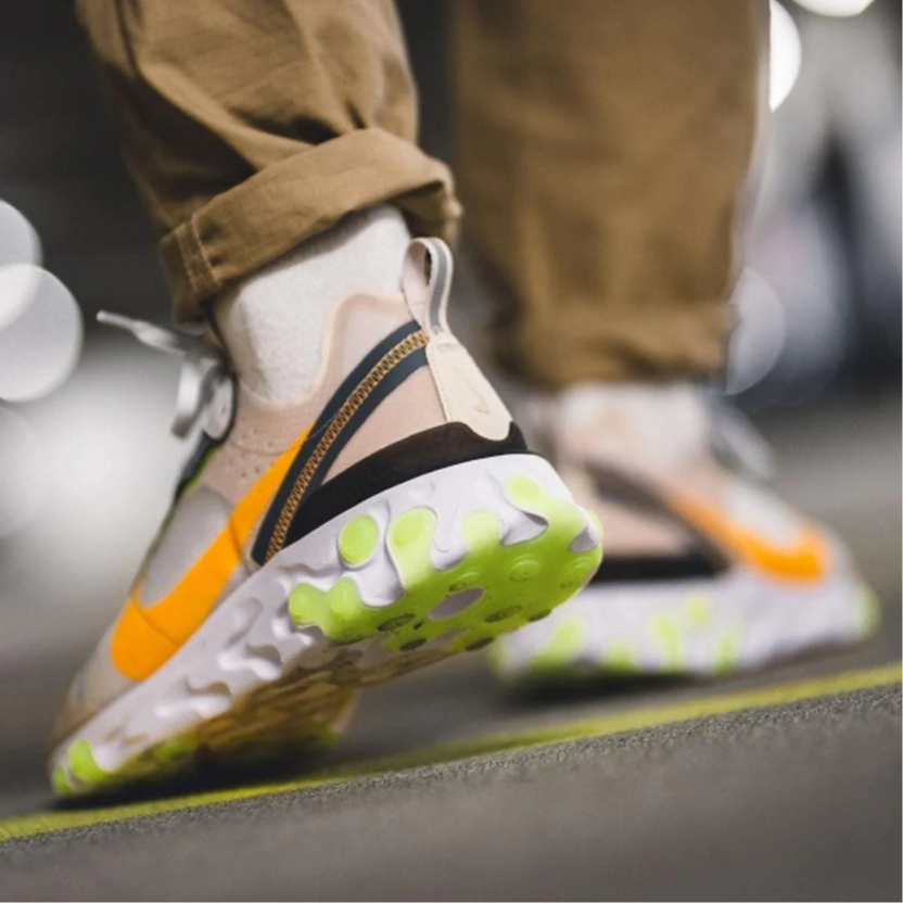 Nike react top light orewood