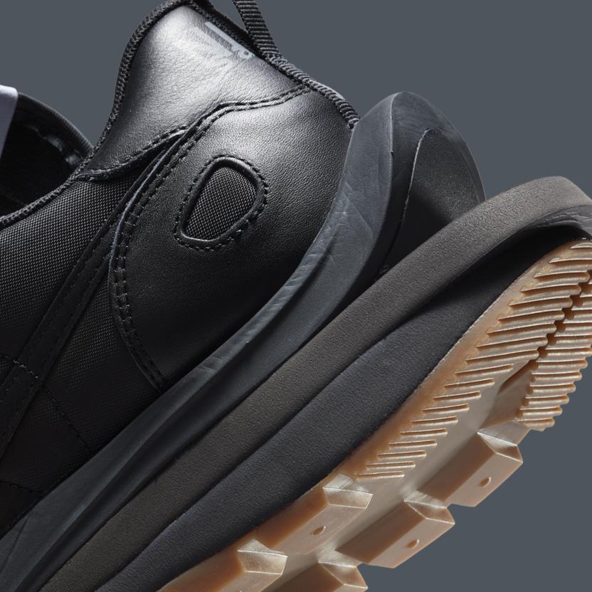 Triple top black sacai