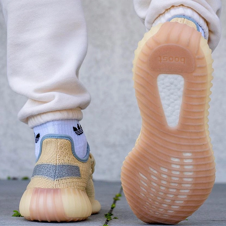 Yeezy clay 2025 350 on feet