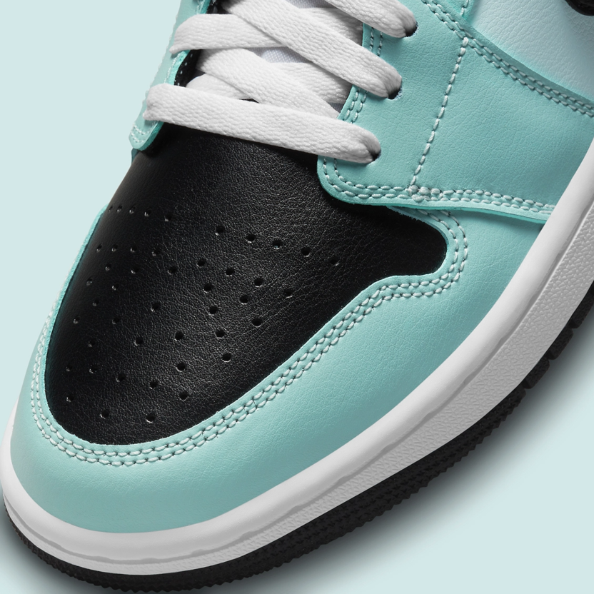Aqua shop green jordans