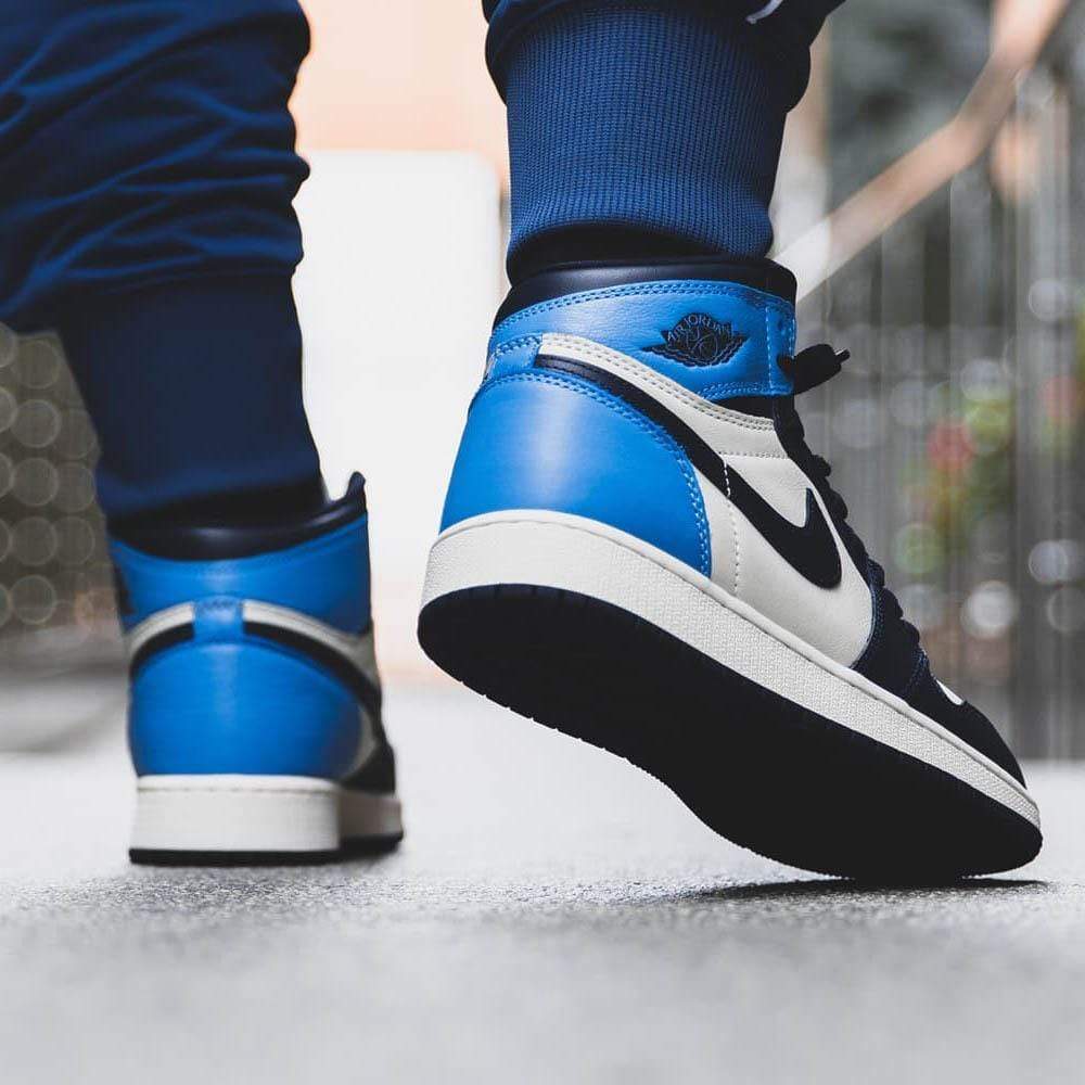 Jordan 1 obsidian university blue on feet Clearance