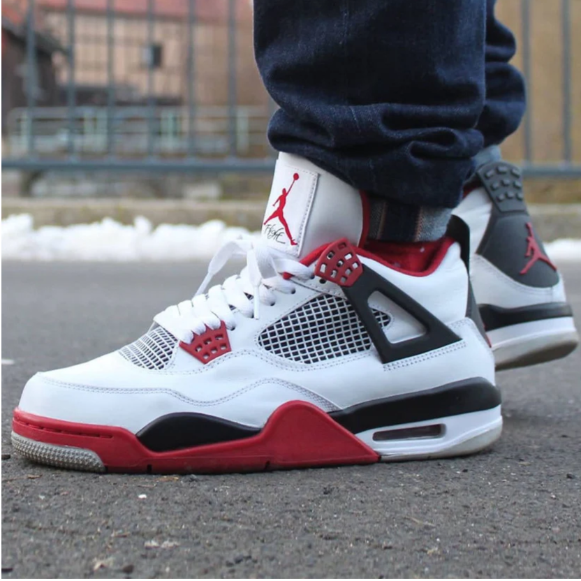 Buy air deals jordan 4 retro