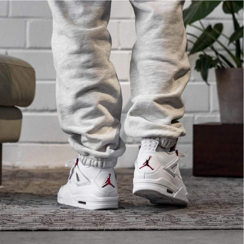 Air jordan hot sale 4s retro