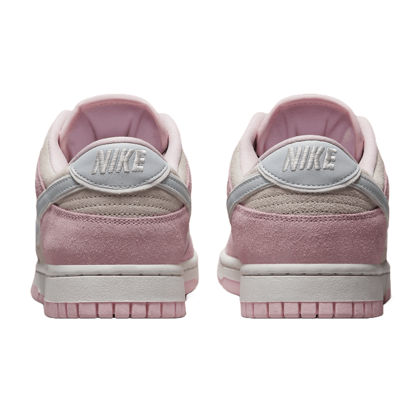 Nike pink foam deals