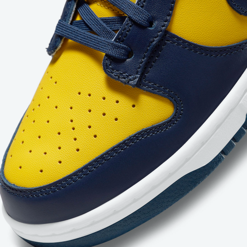 Nike Dunk Low 'Michigan' 2021 | DD1391-700 | McKickz