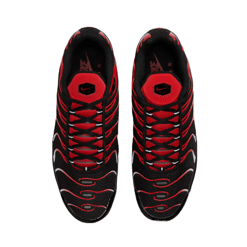 nike-tn-air-max-plus-black-university-red-white-DM0032-004-McKickz-03-1