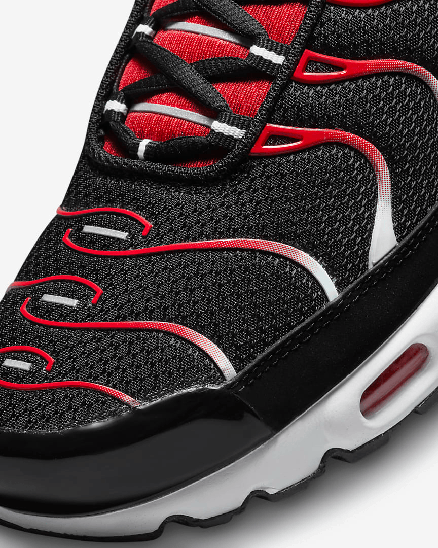 Nike TN Air Max Plus Black University Red White DM0032 004